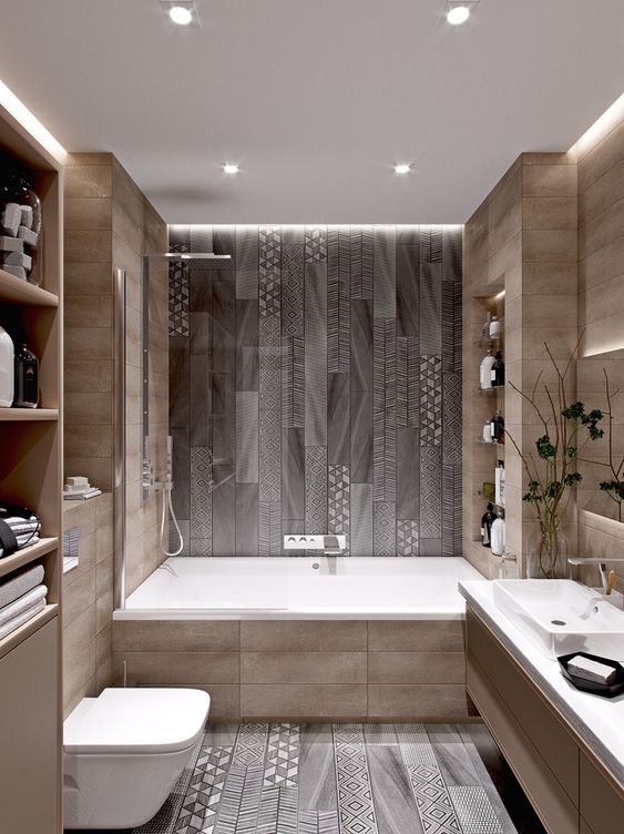 salle de bain faite de ceramique imitation bois